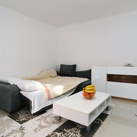 Tyson Studio Apartments Kraljevica Buitenkant foto